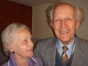 de grondlegger ger. ds. Roelof Strijker en zijn vrouw Tineke